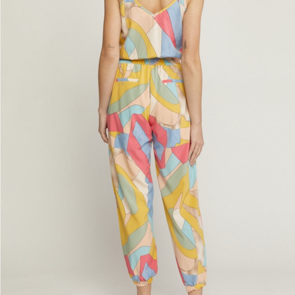 ENTRO GEOMETRIC PRINT MULTI COLOR TANK JOGGER JUMPSUIT size medium women’s